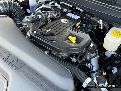New 2026 RAM 2500 Big Horn AWD/4WD image 35