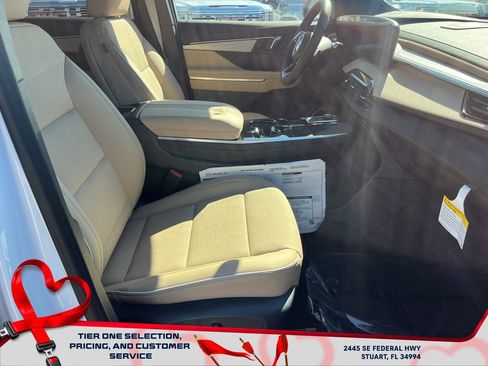 New 2026 Buick Enclave Preferred image 20