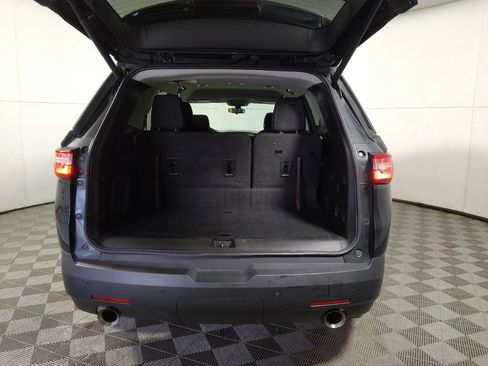 Used 2019 Chevrolet Traverse LT w/ LPO, Floor Liner Package AWD/4WD image 29