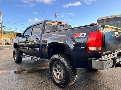 Used 2008 GMC Sierra 1500 SLT w/ Z71 Off-Road Package image 13