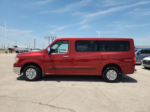 Used 2020 Nissan NV 3500 SL RWD image 4