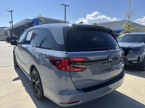 Used 2024 Honda Odyssey Sport image 5