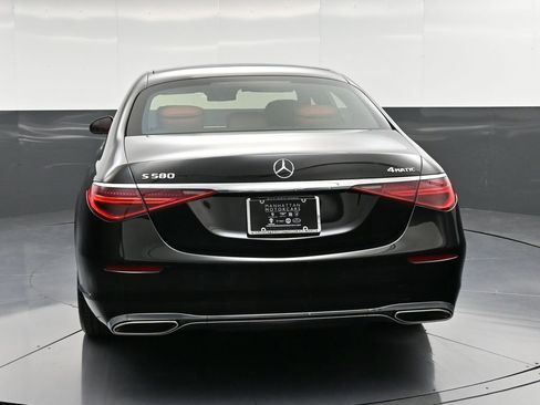 Used 2023 Mercedes-Benz S 580 4MATIC Sedan image 7