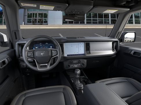 New 2026 Ford Bronco Outer Banks AWD/4WD image 9