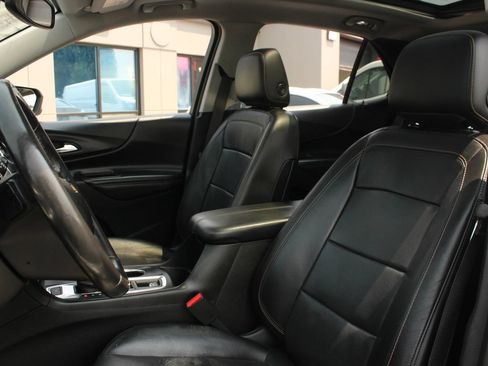 Used 2018 Chevrolet Equinox Premier AWD/4WD image 15