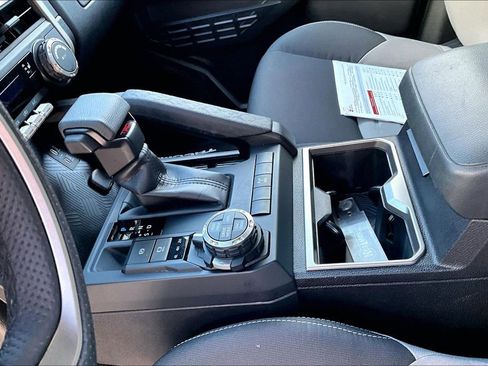 Certified 2025 Toyota Tacoma TRD Off-Road image 16