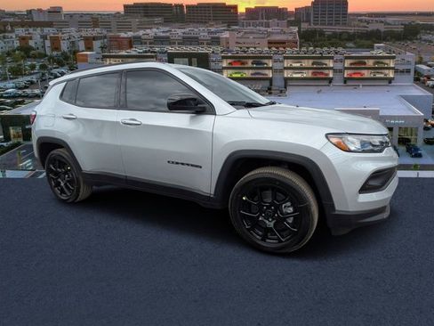 New 2026 Jeep Compass Latitude image 1