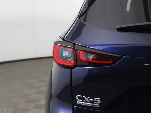 Used 2022 MAZDA CX-5 Signature image 19
