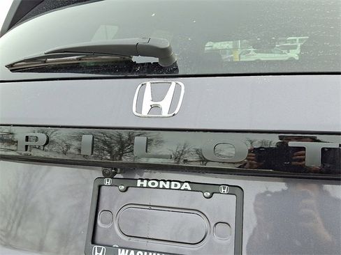 New 2025 Honda Pilot EX-L image 28