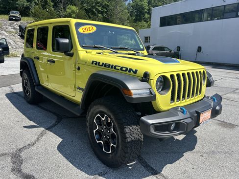Certified 2023 Jeep Wrangler Unlimited Rubicon 4xe w/ Cold Weather Group AWD/4WD image 4