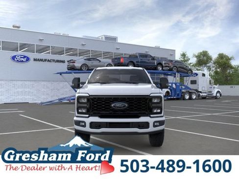 New 2026 Ford F250 XLT w/ XLT Premium Package AWD/4WD image 6