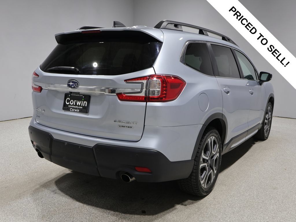 Used 2024 Subaru Ascent Limited w/ Technology Package AWD/4WD image 2