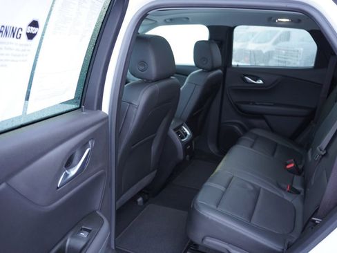 Used 2019 Chevrolet Blazer LT w/ Sun and Wheels Package image 16