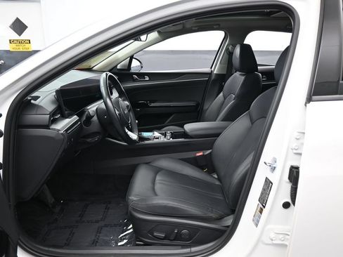 Used 2025 Kia K5 EX FWD image 11
