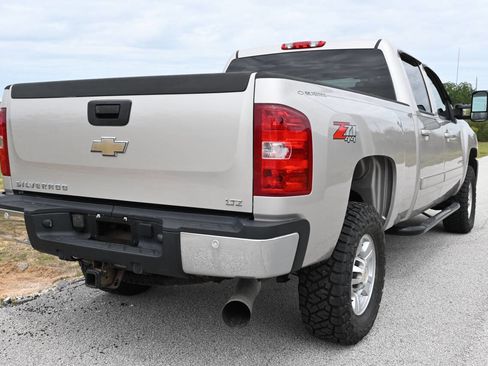 Used 2008 Chevrolet Silverado 2500 LTZ w/ Safety Package image 86