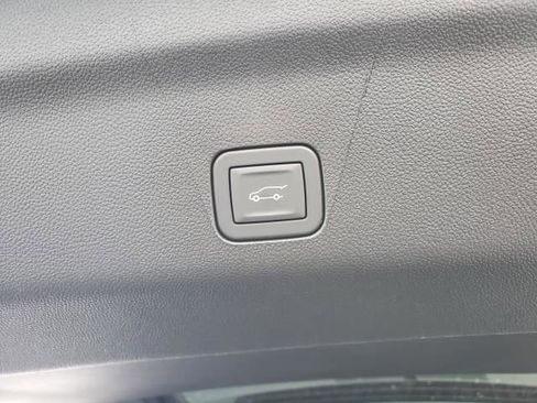 New 2026 Chevrolet Tahoe Premier w/ Sun And Tow Package image 11