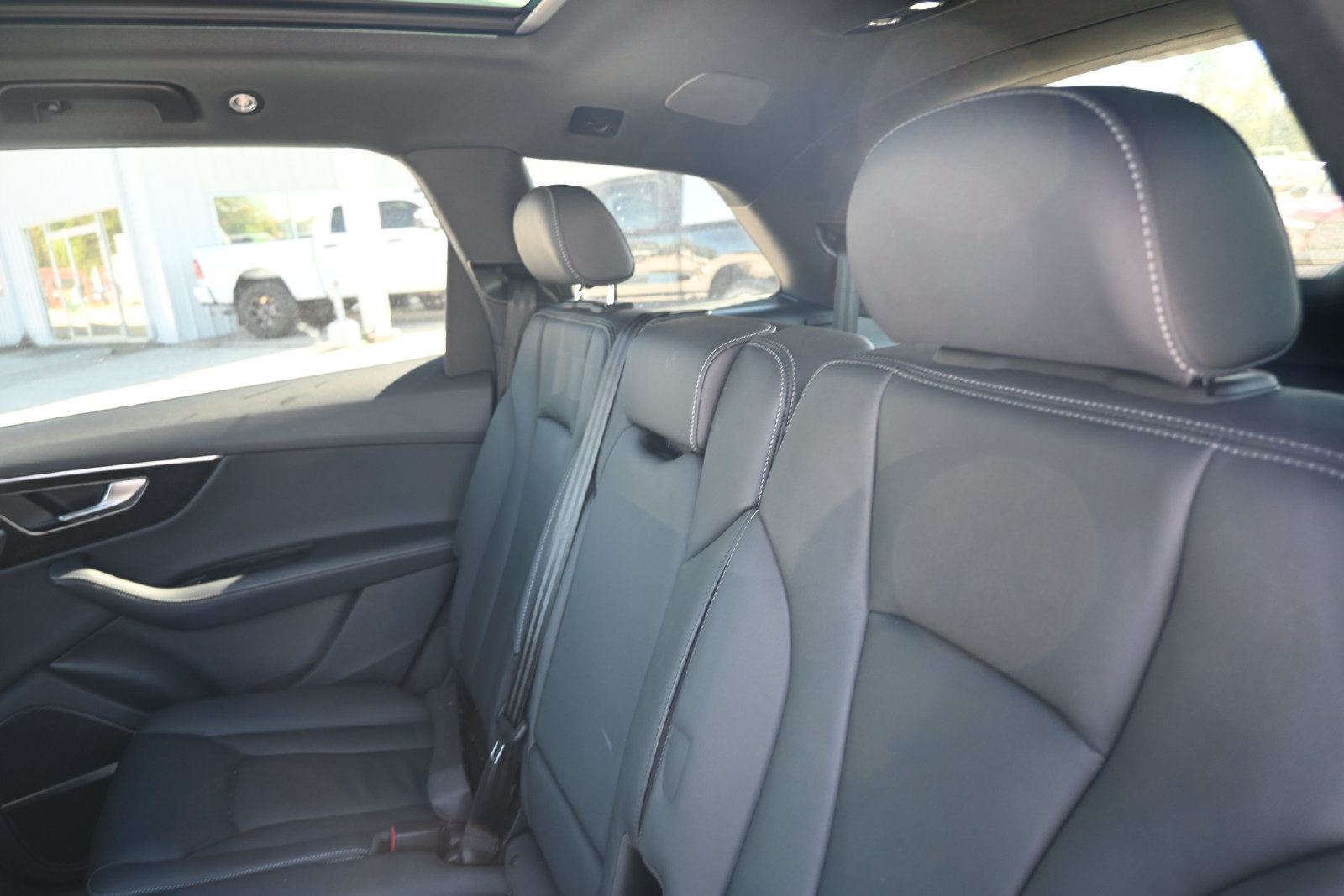 Used 2025 Audi Q7 3.0T Premium Plus AWD/4WD image 22