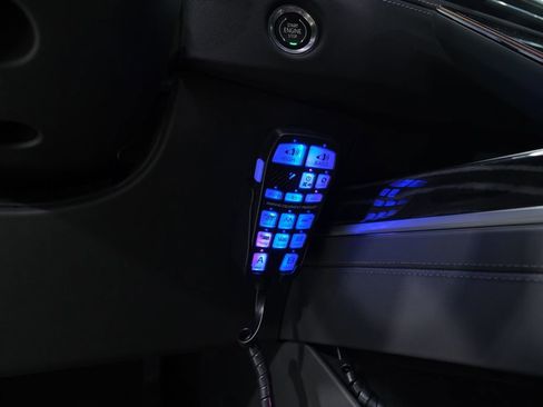 Used 2026 Cadillac Escalade ESV Sport image 29