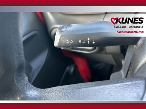 Used 2022 Jeep Wrangler Unlimited Sport image 31