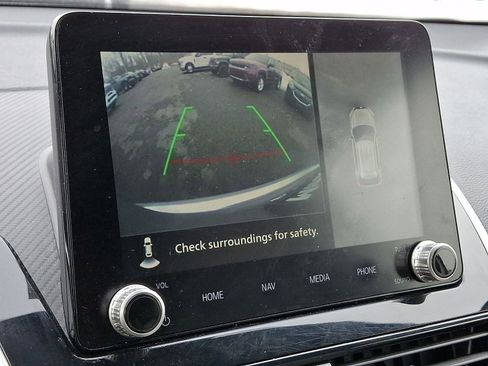 Used 2022 Mitsubishi Eclipse Cross SE image 18