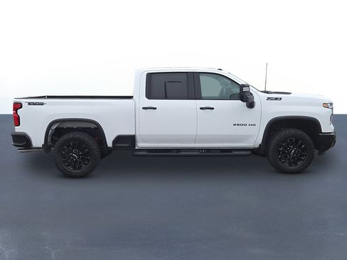 New 2026 Chevrolet Silverado 2500 LT w/ Trail Boss Package image 4