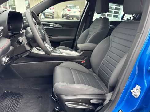 Used 2024 Dodge Hornet GT w/ GT Blacktop Package AWD/4WD image 10
