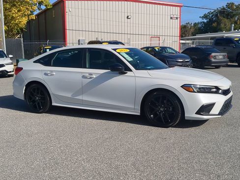 Used 2023 Honda Civic Sport image 11