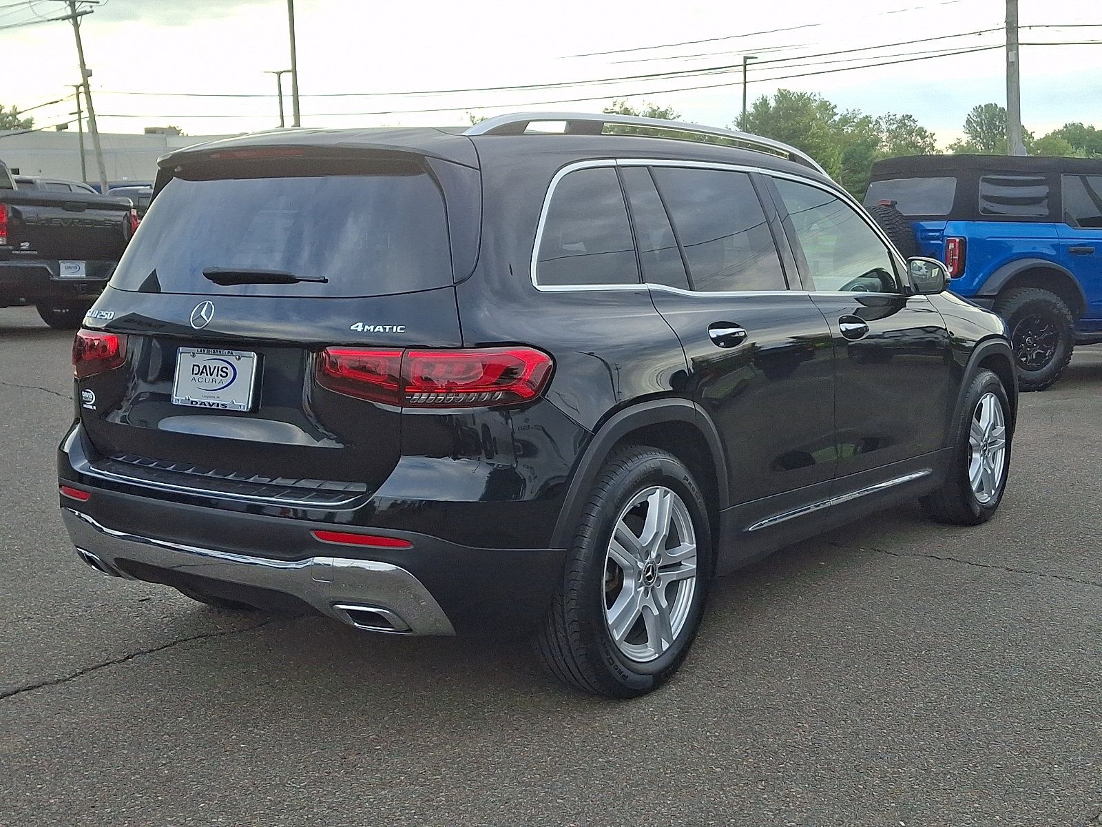 Used 2021 Mercedes-Benz GLB 250 4MATIC image 4