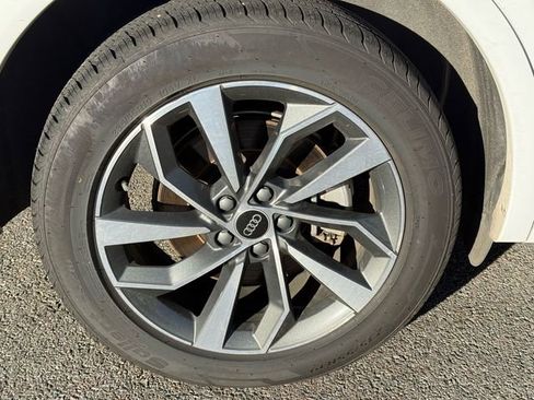 Used 2024 Audi Q5 2.0T Premium Plus image 13