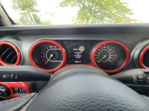 Used 2021 Jeep Wrangler Unlimited Sport AWD/4WD image 24