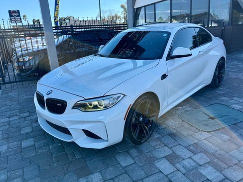 Used 2017 BMW M2 image 5