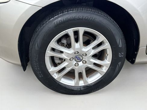 Used 2014 Volvo XC60 3.2 image 40