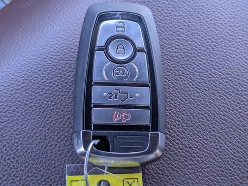 Used 2023 Ford F150 Lariat image 26