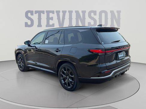 New 2026 Lexus TX 500h AWD image 3