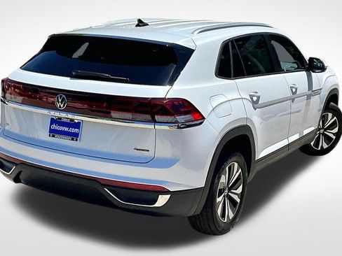 New 2026 Volkswagen Atlas Cross Sport SE AWD/4WD image 10