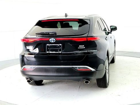 Used 2021 Toyota Venza XLE w/ Softex Package AWD/4WD image 5