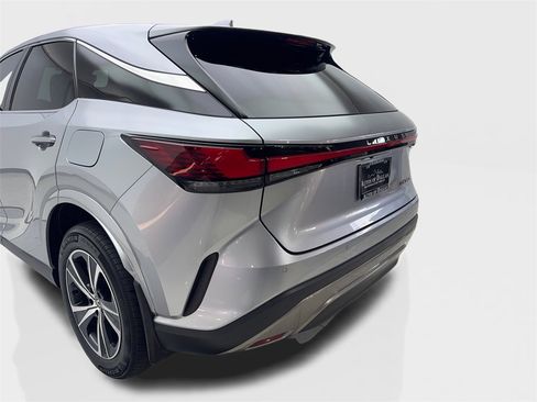 Used 2023 Lexus RX 350 Premium image 19