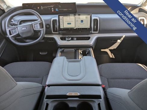 Certified 2025 Ford Expedition Active RWD image 21