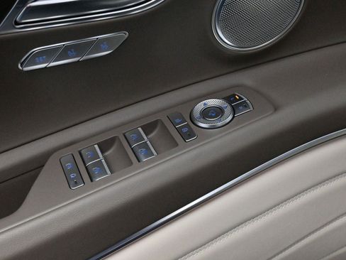 Used 2024 Genesis GV80 3.5T w/ Prestige Package image 11