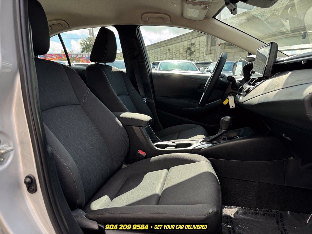 Used 2023 Toyota Corolla LE FWD image 35