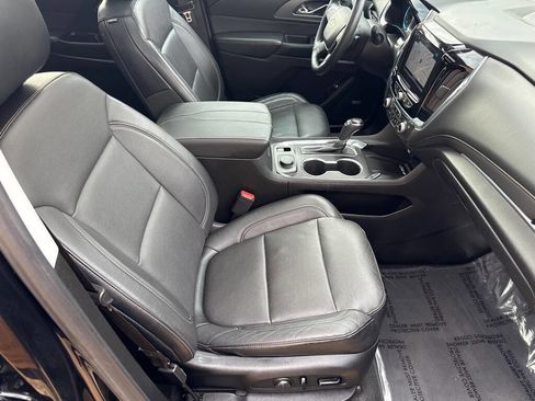 Used 2018 Chevrolet Traverse Premier w/ Driver Confidence II Package image 15