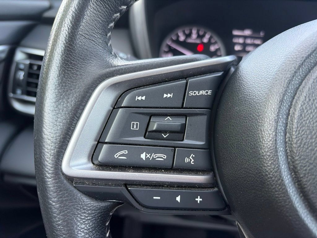 Used 2023 Subaru Outback Limited AWD/4WD image 8
