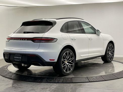 Used 2023 Porsche Macan image 7