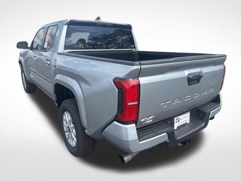 New 2026 Toyota Tacoma SR5 AWD/4WD image 3