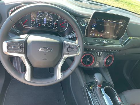 Used 2026 Chevrolet Blazer RS w/ Driver Confidence II Package AWD/4WD image 9