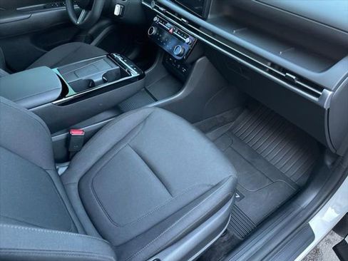 New 2025 Hyundai Tucson Blue image 32