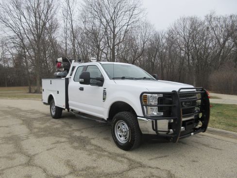 Used 2019 Ford F350 XL w/ XL Value Package image 26