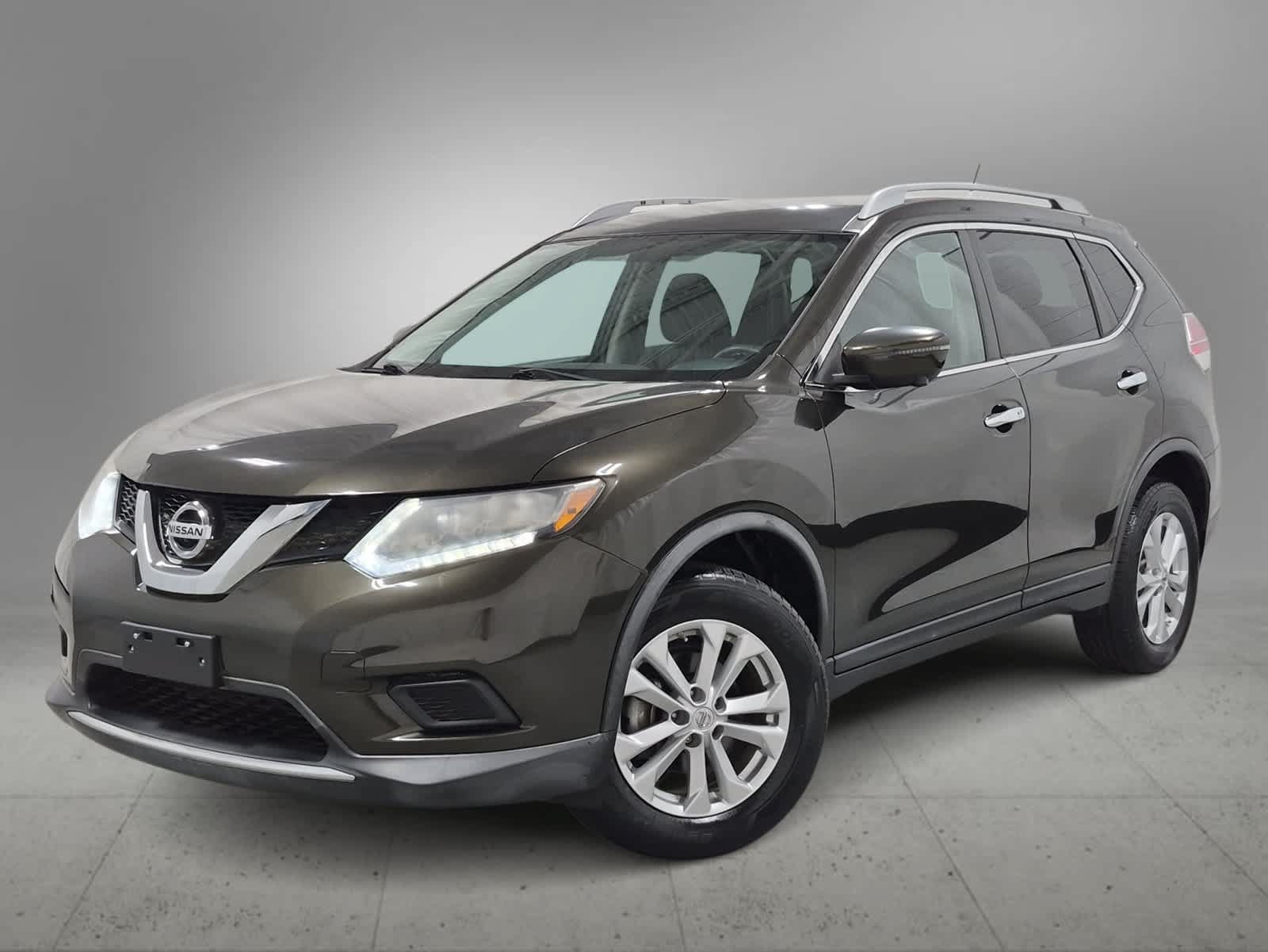 Used 2016 Nissan Rogue SV w/ SV Premium Package AWD/4WD image 1