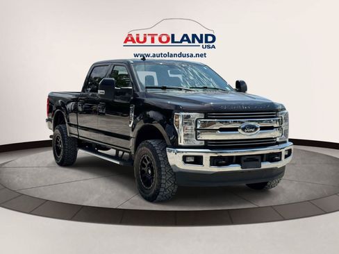 Used 2019 Ford F250 Lariat AWD/4WD image 2