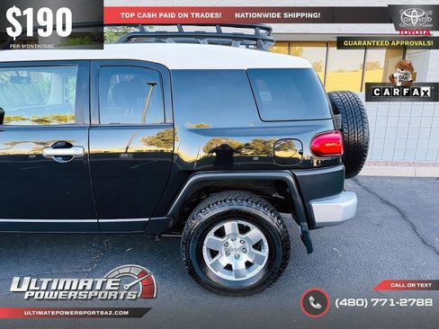 Used 2008 Toyota FJ Cruiser 4WD image 15